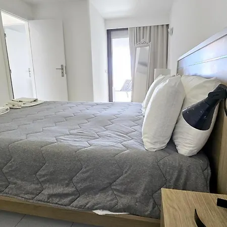 Albufeira, Blue Wave Retreat 64 Αλμπουφέιρα